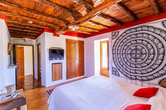 Hotel Rural Can Pujolet Santa Agnes de Corona Bilik gambar